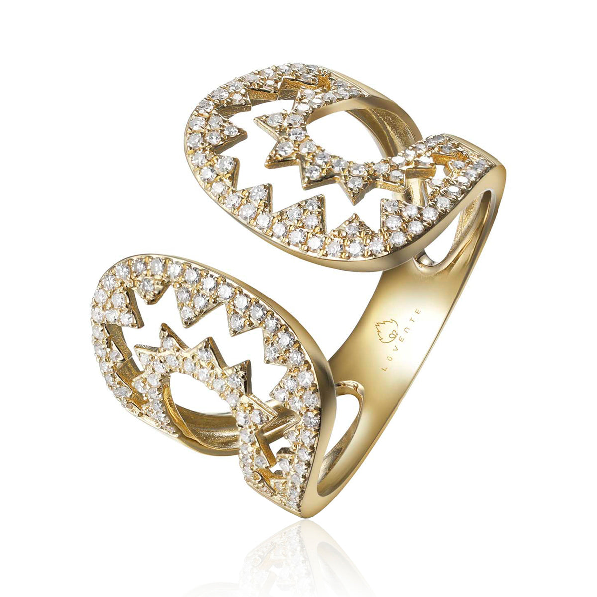 Perfect balance of contemporary & sophistication with geometric open design. Embezzled with diamonds